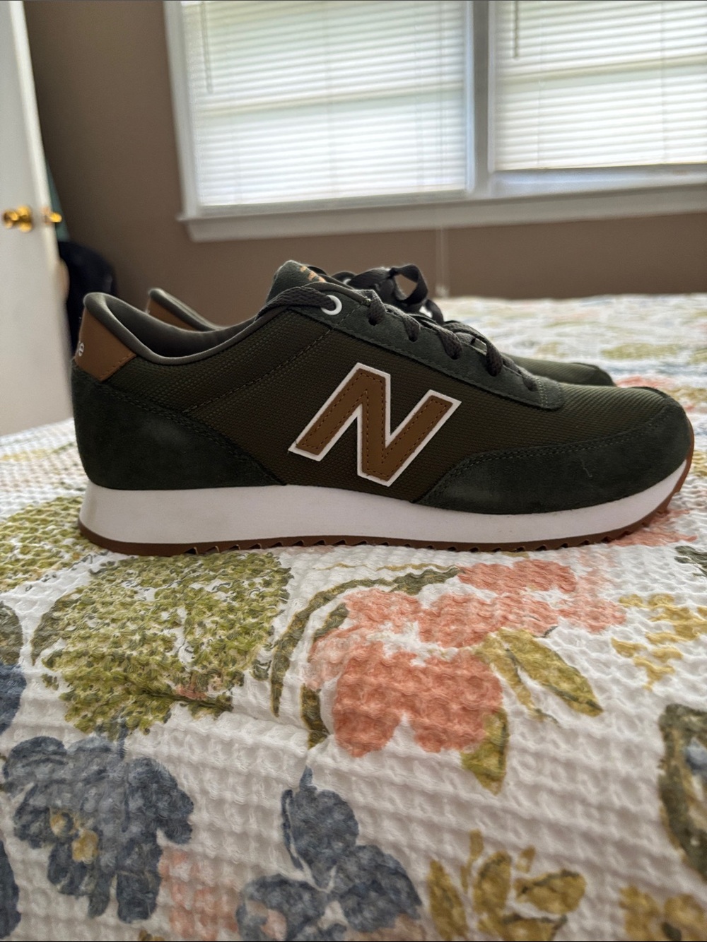 New Balance Men's Olive Green and Brown Casual Runner Sneakers